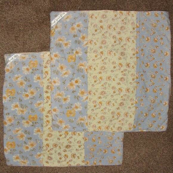 Lot of 2 Vtg APRIL CORNELL 2000 Blue Yellow Floral Plaid Patchwork Pillow Covers - Picture 2 of 4
